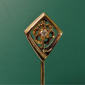Vintage Diamond 10k Solid Gold Stick Pin 1.3g